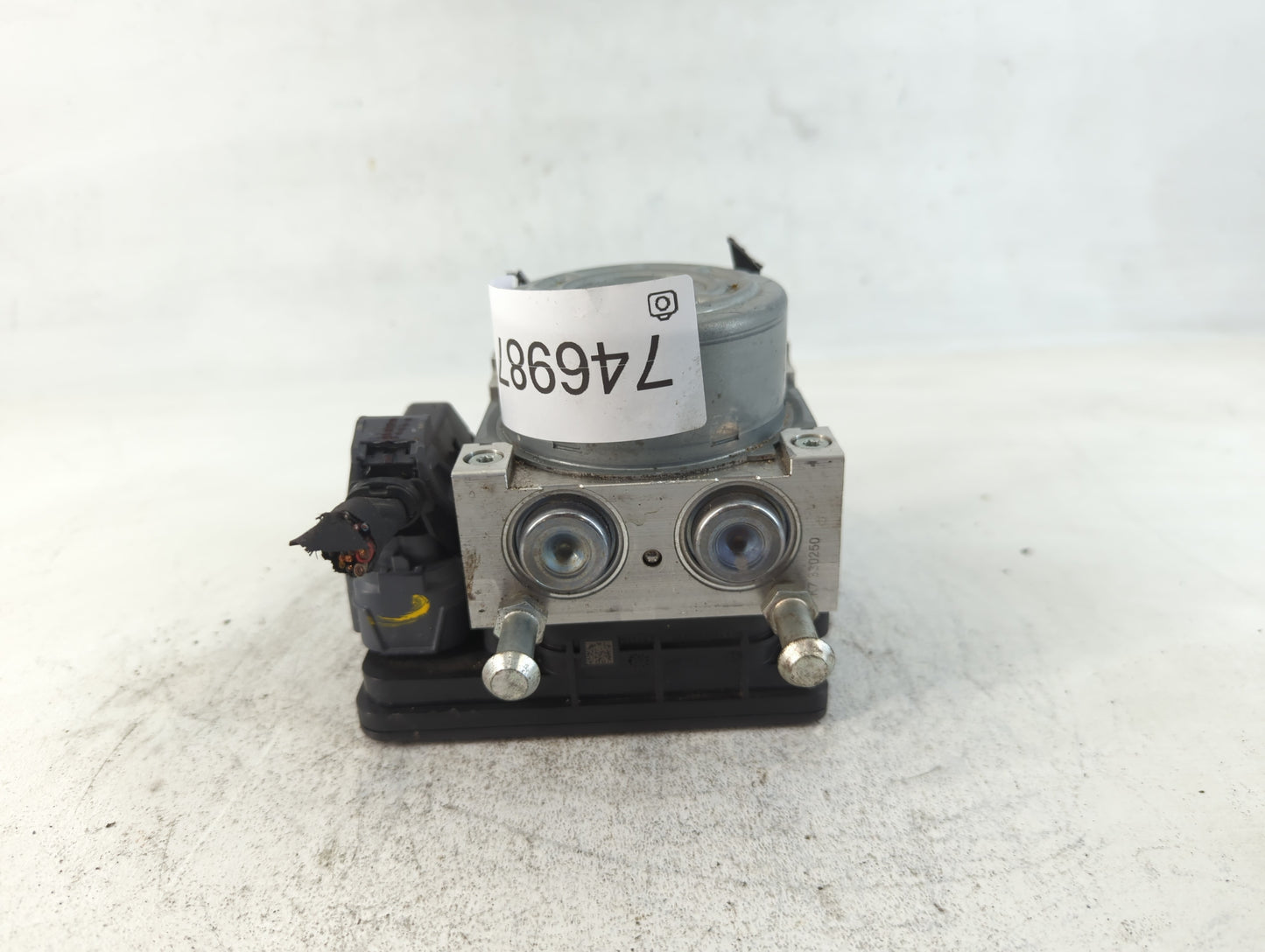 2019-2021 Kia Forte ABS Pump Control Module Replacement P/N:58900-M7260 Fits Fits 2019 2020 2021 OEM Used Auto Parts - Oemusedautoparts1.com