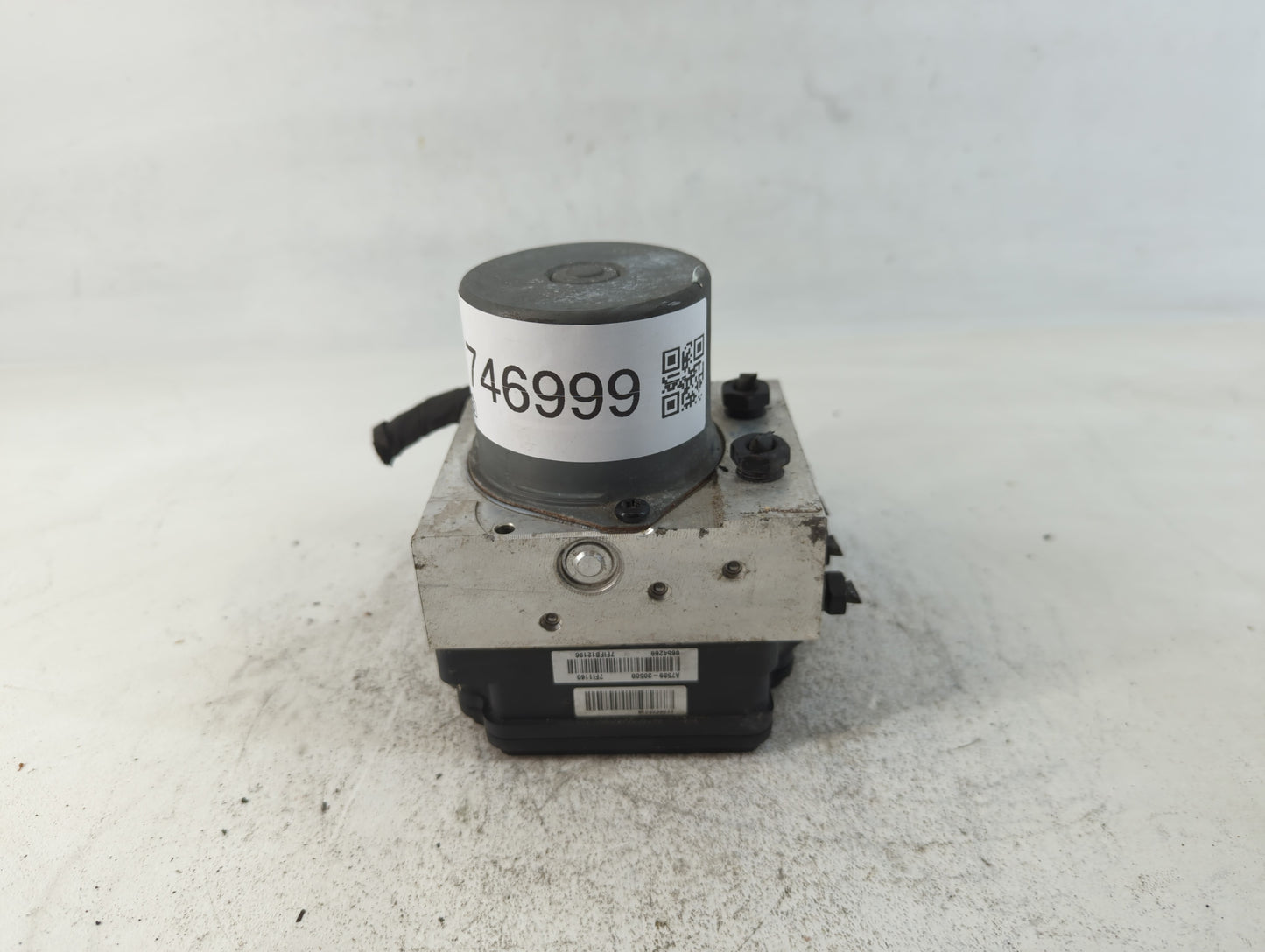 2014-2016 Kia Forte ABS Pump Control Module Replacement P/N:58920-A7200 A7589-20500 Fits Fits 2014 2015 2016 OEM Used Auto Parts - Oemusedautoparts1.com