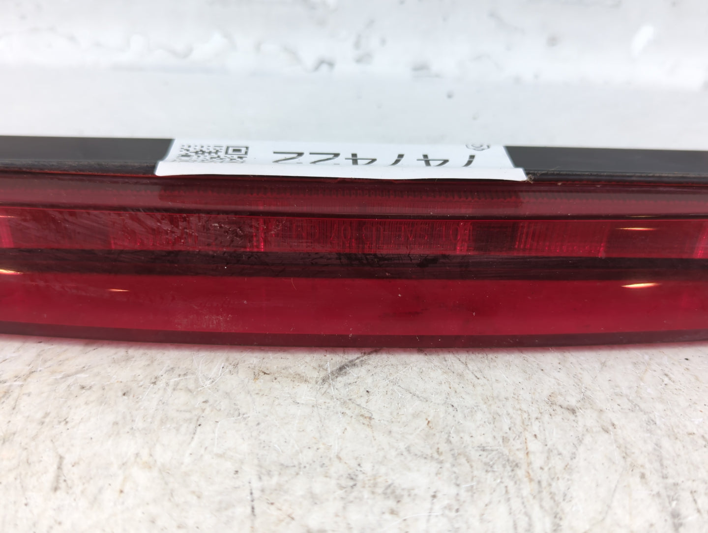 2008 Saturn Outlook Third Brake Light Tail Light Fits OEM Used Auto Parts - Oemusedautoparts1.com
