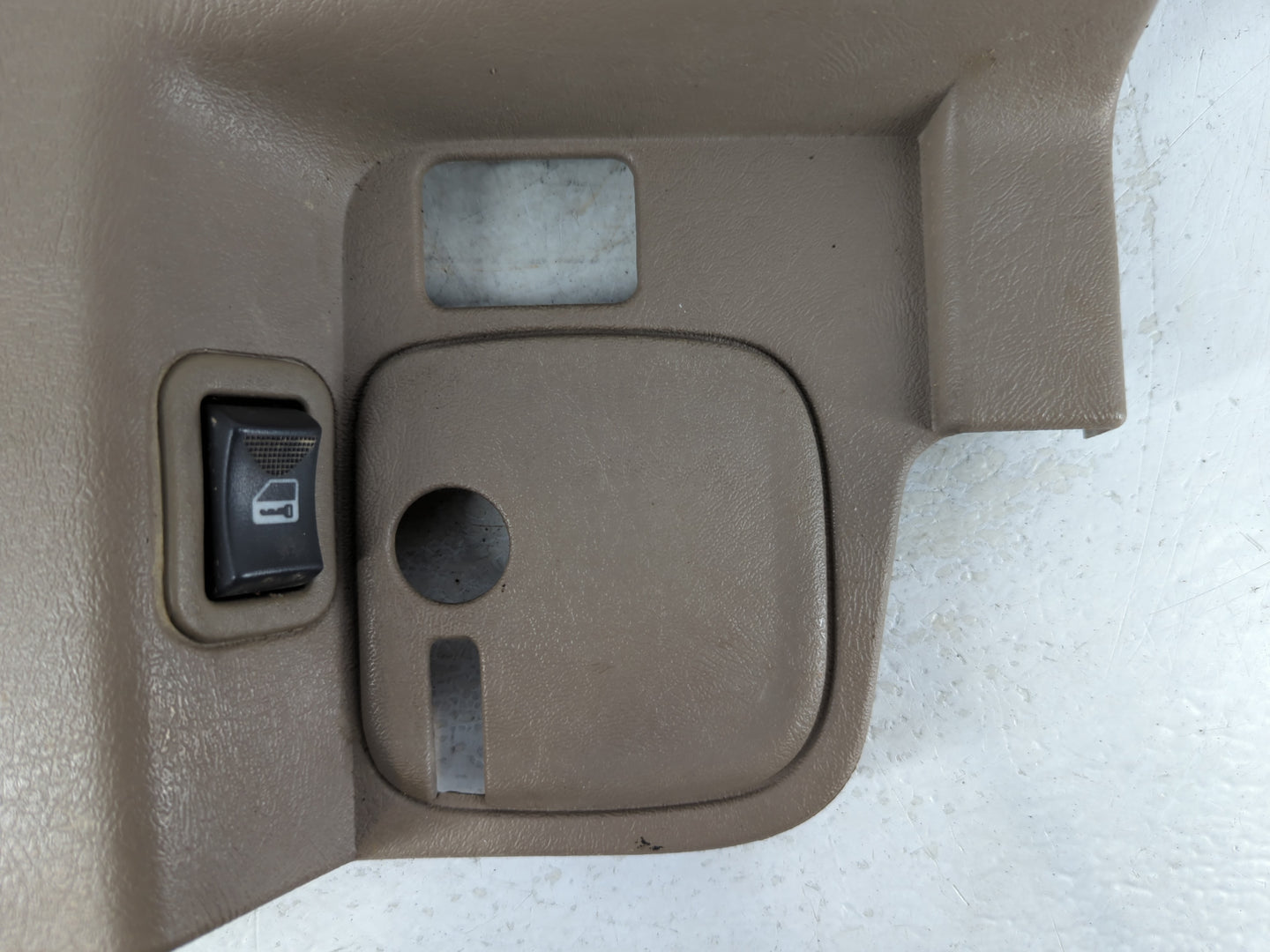 1995 Gmc 2500 Master Power Window Switch Replacement Driver Side Left P/N:VT5089PH 2574878 Fits OEM Used Auto Parts - Oemusedautoparts1.com