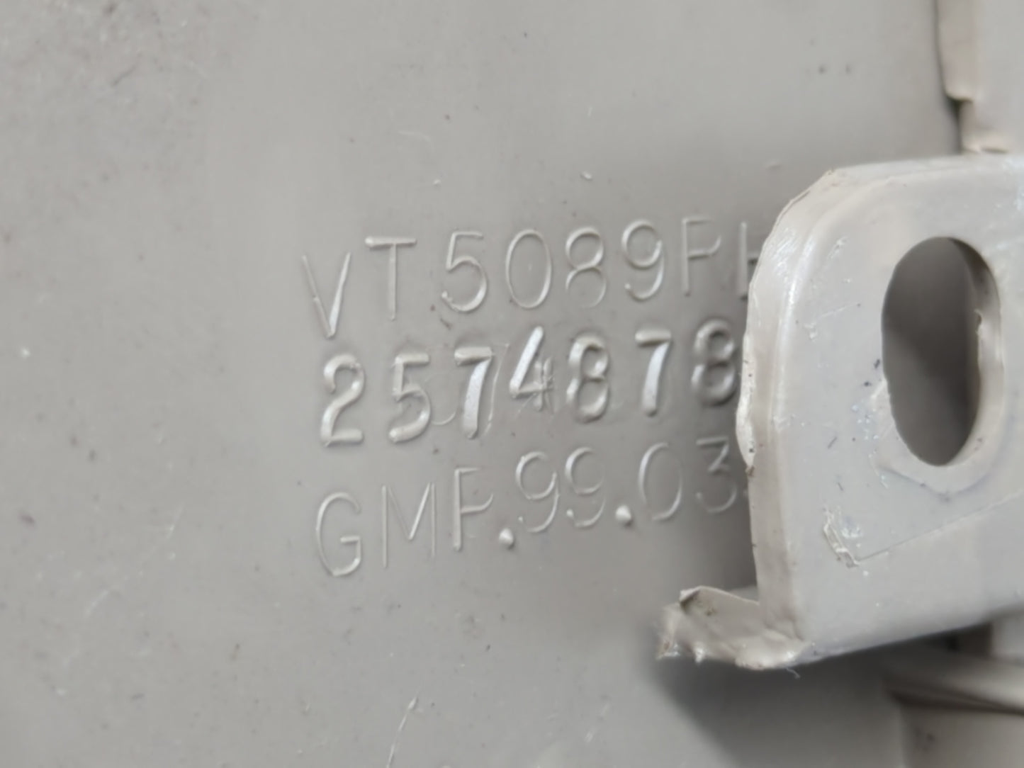 1995 Gmc 2500 Master Power Window Switch Replacement Driver Side Left P/N:VT5089PH 2574878 Fits OEM Used Auto Parts - Oemusedautoparts1.com