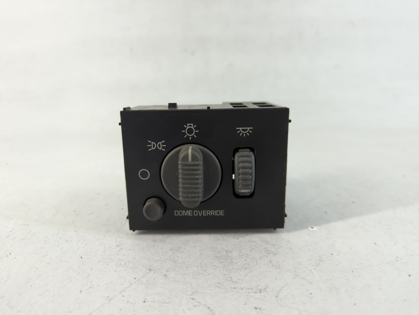 1999 Chevrolet Silverado 1500 Headlight Head Light Switch Lamp Control - Oemusedautoparts1.com