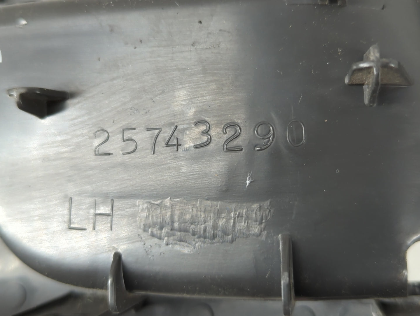 2003-2007 Cadillac Cts Master Power Window Switch Replacement Driver Side Left P/N:25743290 Fits Fits 2003 2004 2005 2006 2007 OEM Used Auto Parts - Oemusedautoparts1.com