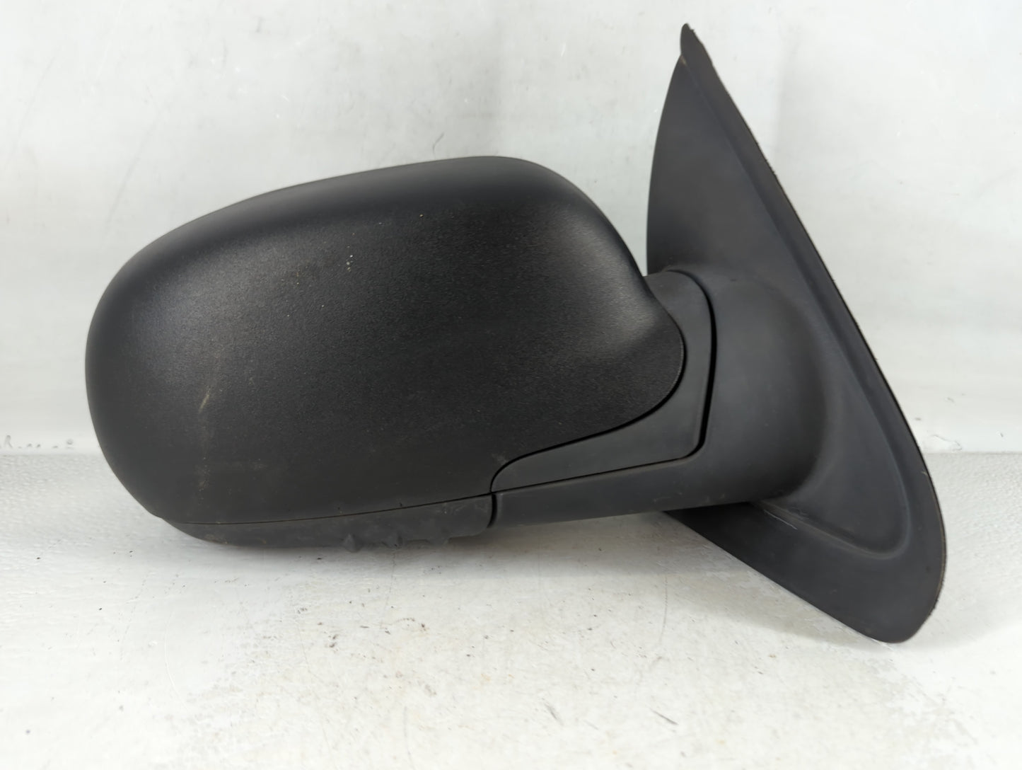 2006-2009 Gmc Envoy Passenger Right Side View Manual Door Mirror Black - Oemusedautoparts1.com