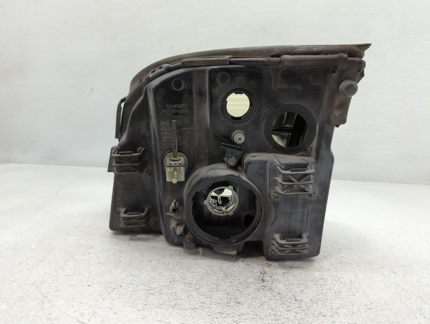 2002 Mercury Mountaineer Passenger Right Oem Head Light Headlight Lamp - Oemusedautoparts1.com