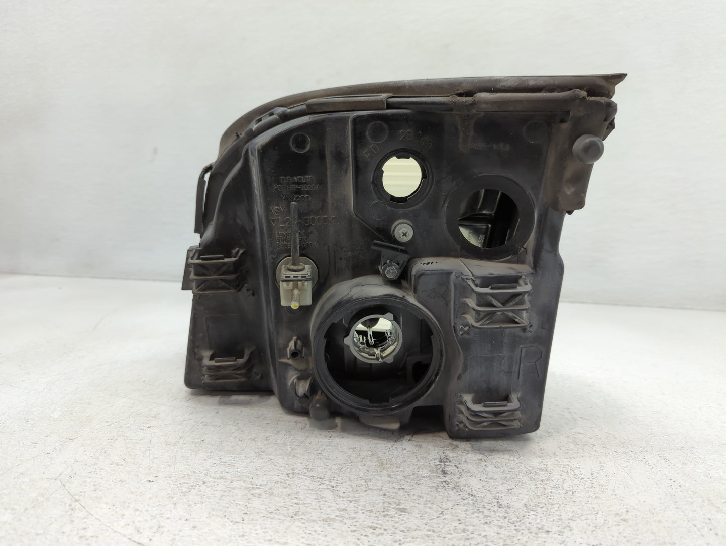 2002 Mercury Mountaineer Passenger Right Oem Head Light Headlight Lamp - Oemusedautoparts1.com