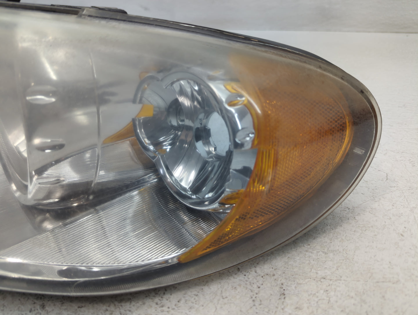 2002-2005 Dodge Ram 1500 Driver Left Oem Head Light Headlight Lamp - Oemusedautoparts1.com