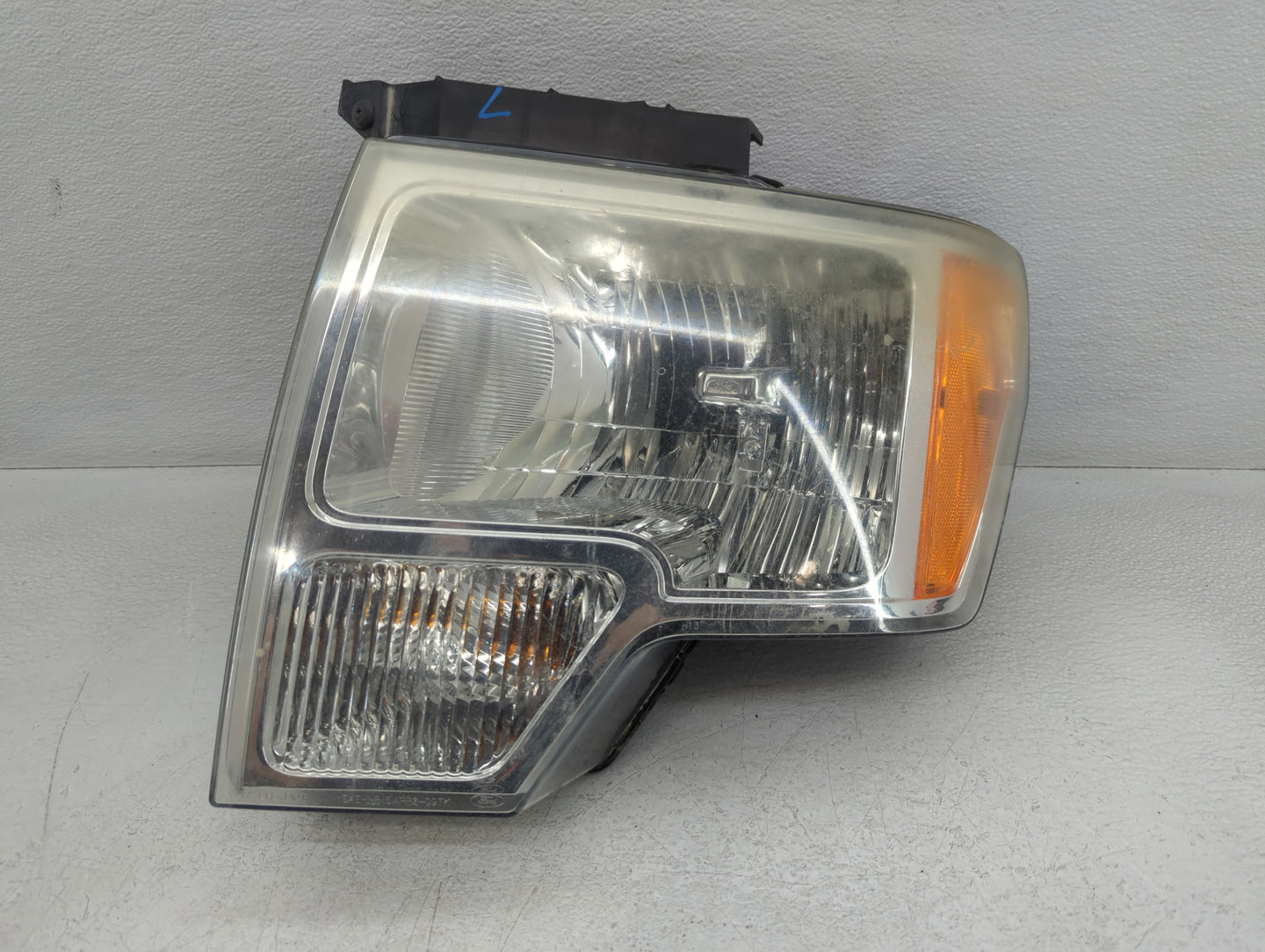 2009-2010 Ford F-150 Air Cleaner Intake-duct Hose Tube - Oemusedautoparts1.com