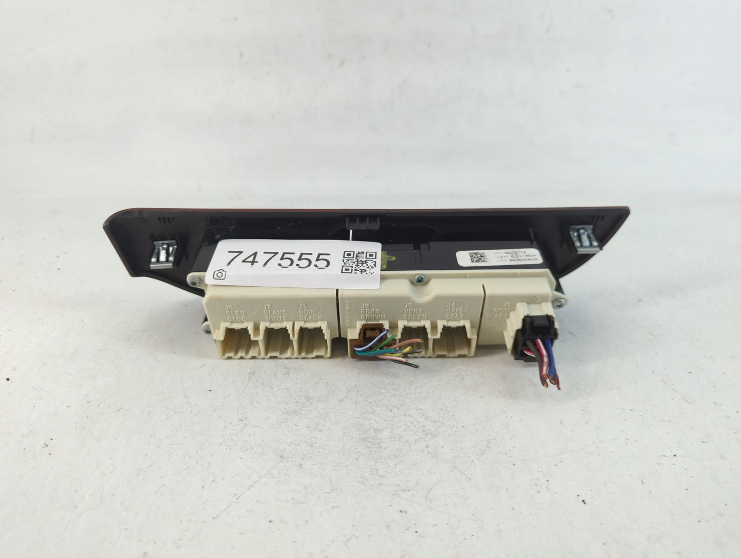 2007-2008 Cadillac Escalade Esv Master Power Window Switch Replacement Driver Side Left P/N:15118559 Fits Fits 2007 2008 OEM Used Auto Parts - Oemusedautoparts1.com