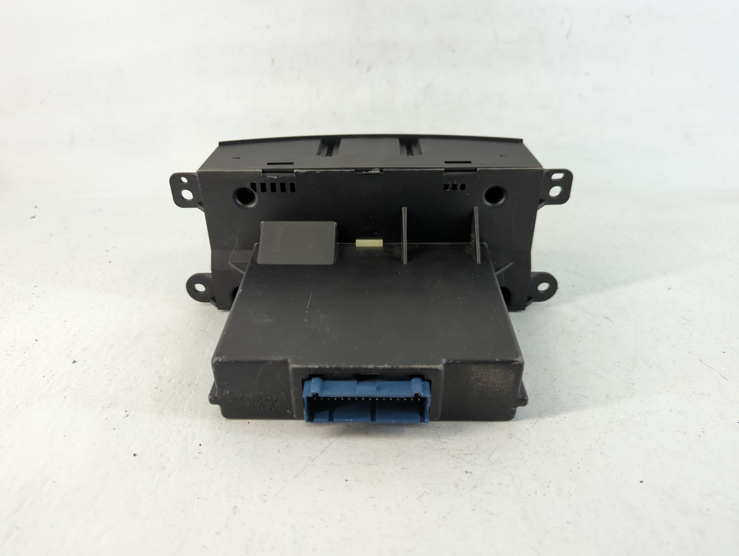2005-2006 Cadillac Srx Climate Control Module Temperature AC/Heater Replacement P/N:15233494 Fits Fits 2005 2006 OEM Used Auto Parts - Oemusedautoparts1.com