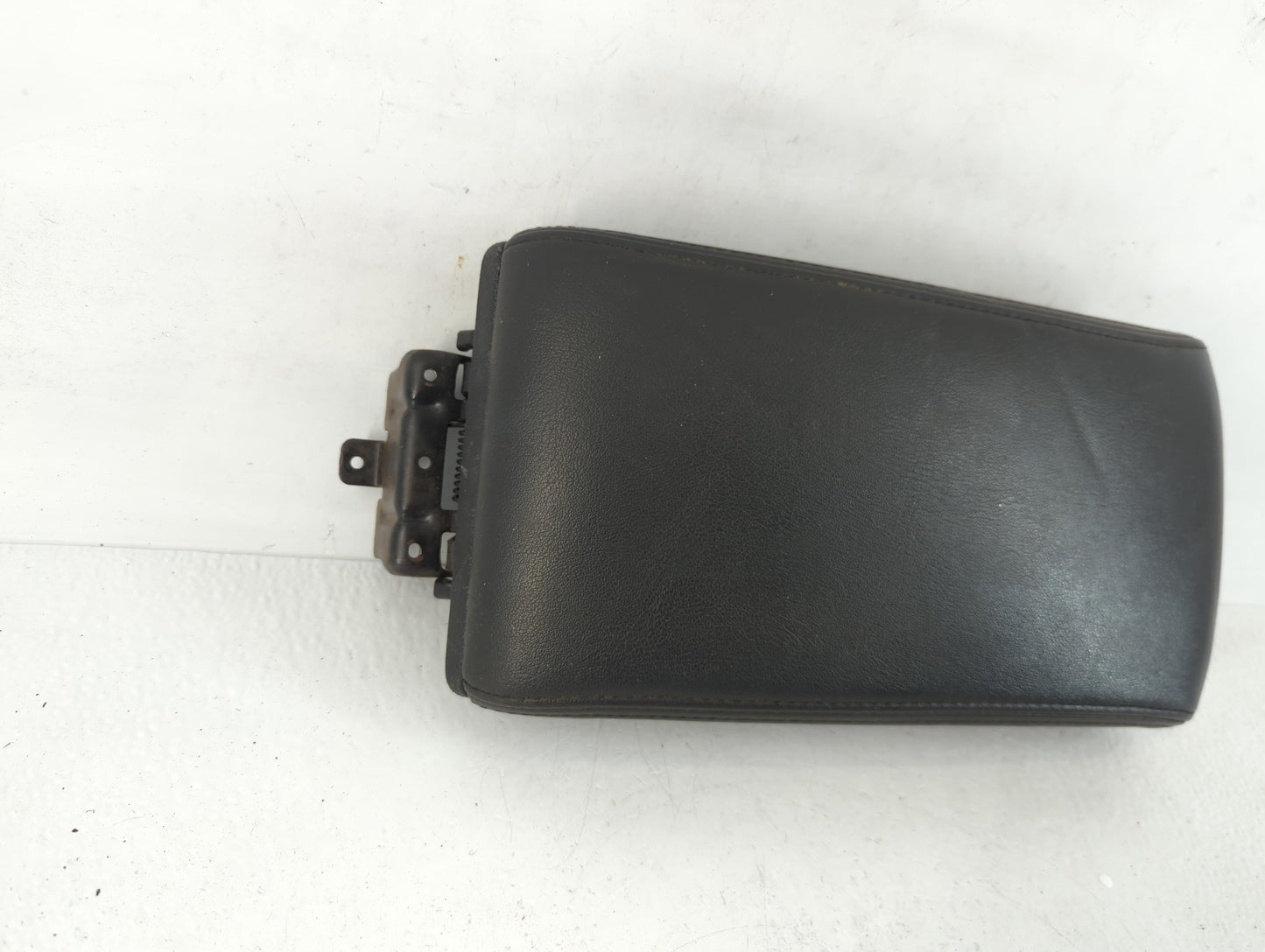 2012 Chevrolet Malibu Center Console Armrest Cover Lid Fits OEM Used Auto Parts - Oemusedautoparts1.com