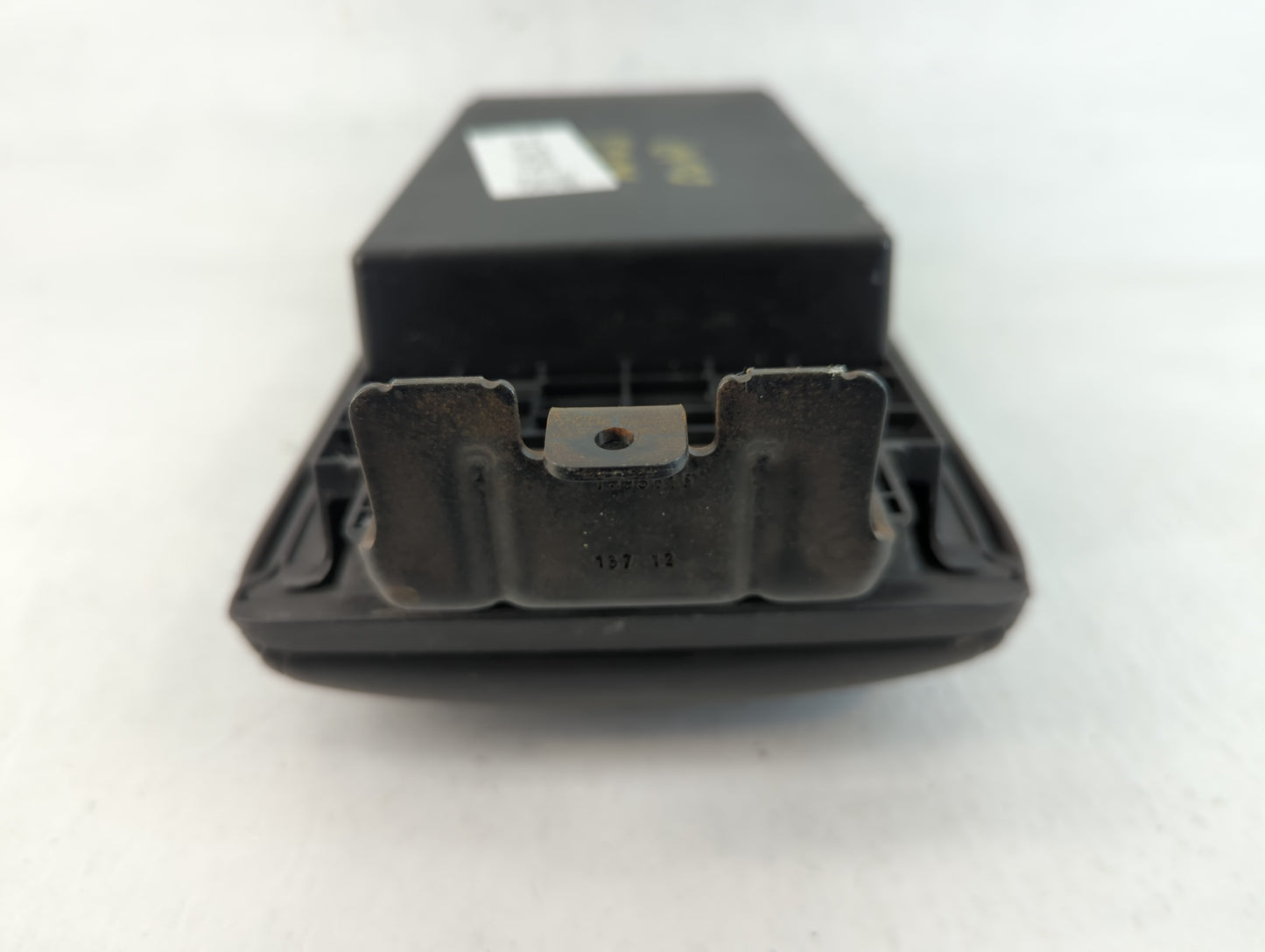 2012 Chevrolet Malibu Center Console Armrest Cover Lid Fits OEM Used Auto Parts - Oemusedautoparts1.com