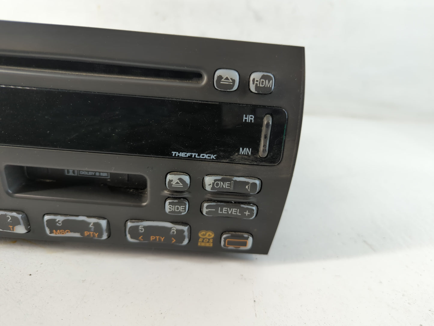 2000-2001 Cadillac Catera Radio AM FM Cd Player Receiver Replacement P/N:16239126 Fits Fits 2000 2001 OEM Used Auto Parts - Oemusedautoparts1.com