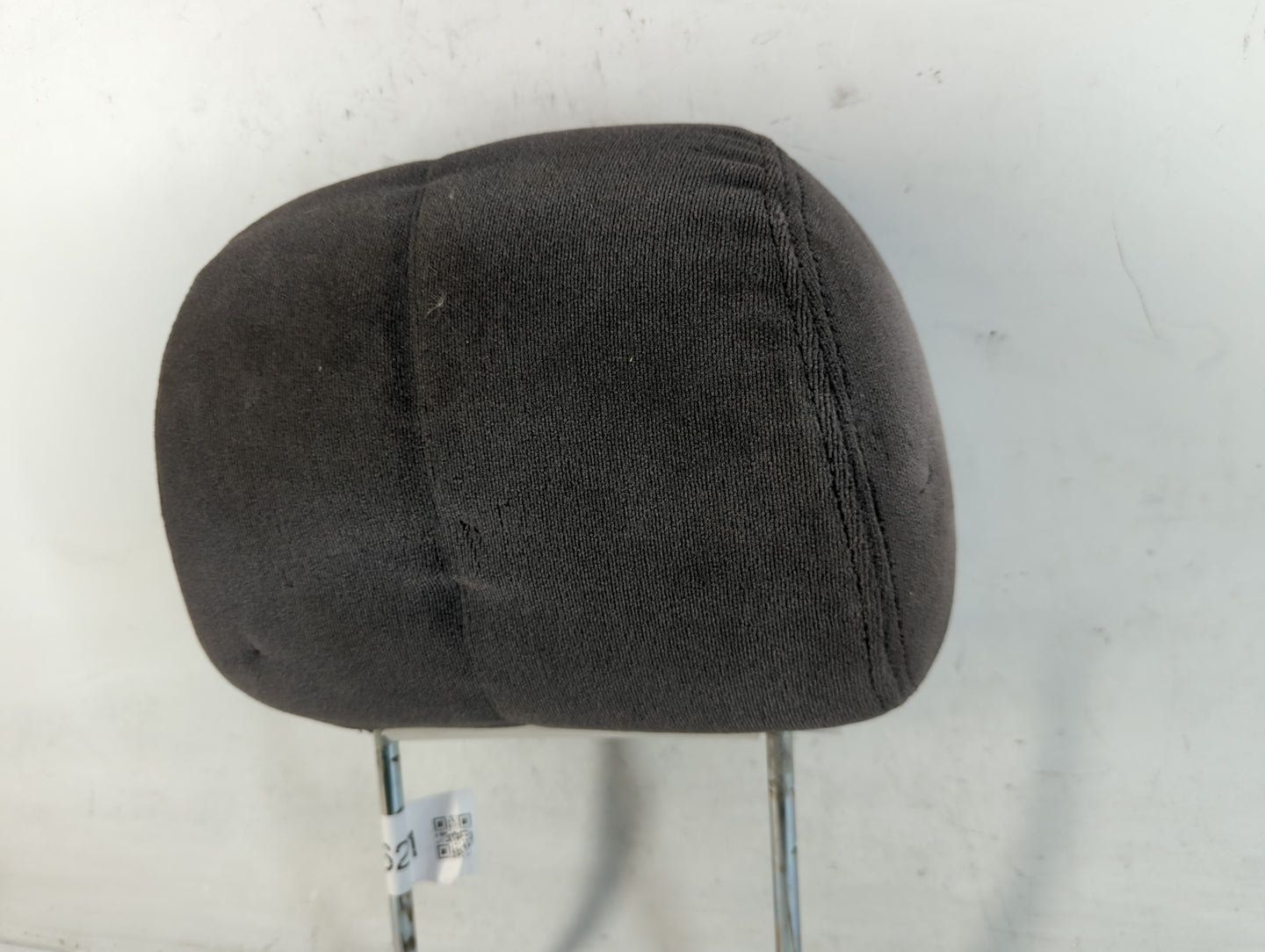 2001 Chevrolet Silverado 1500 Headrest Head Rest Front Driver Passenger Seat Fits OEM Used Auto Parts - Oemusedautoparts1.com