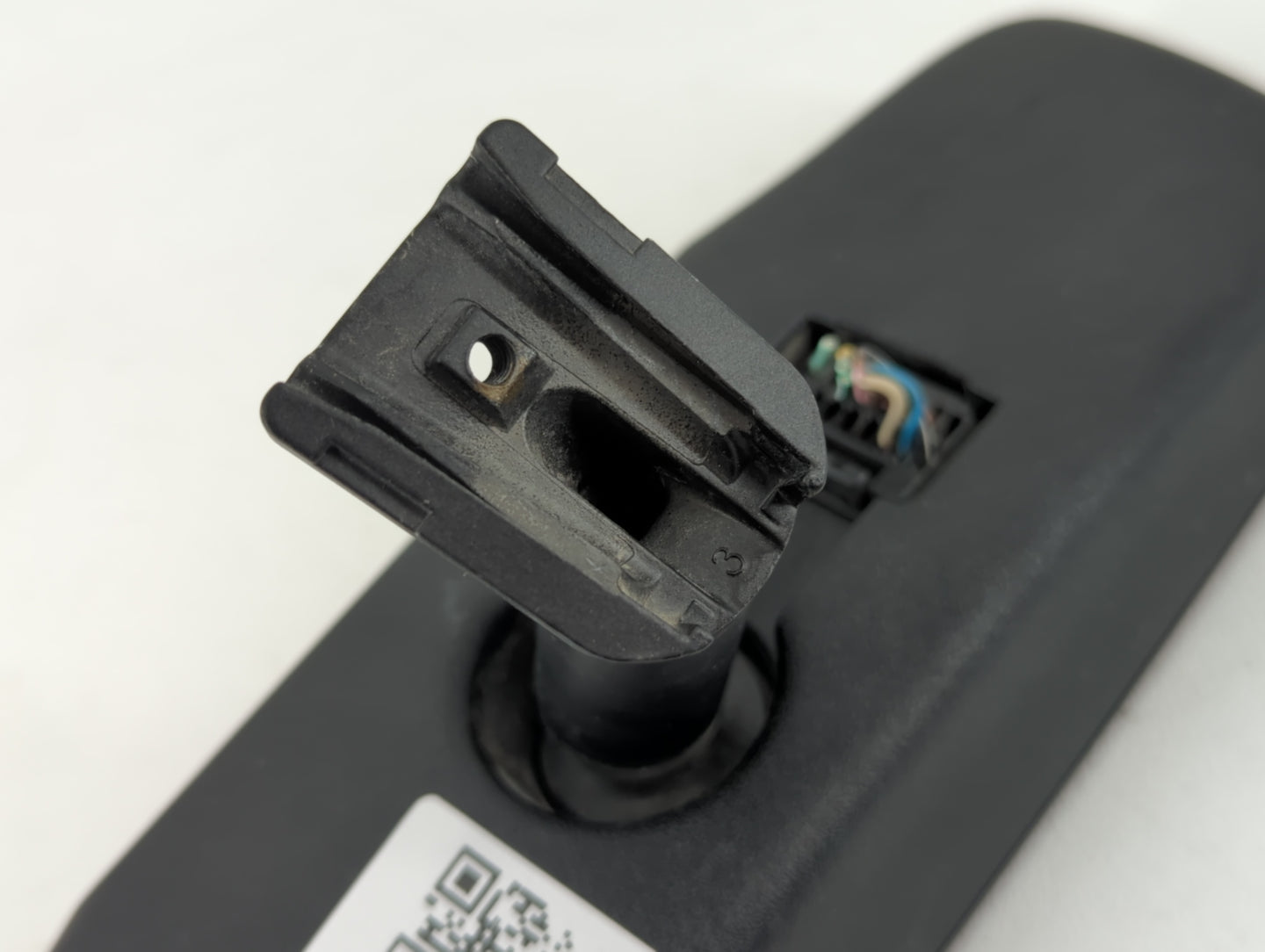 2010-2017 Gmc Terrain Interior Rear View Mirror Replacement OEM P/N:IE11026137 Fits OEM Used Auto Parts - Oemusedautoparts1.com