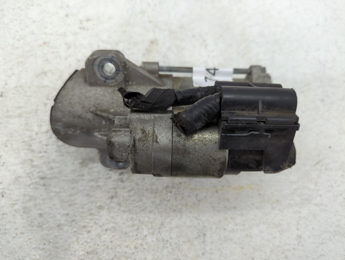 2011-2019 Ford Explorer Car Starter Motor Solenoid OEM P/N:DG9T-11000-BA Fits OEM Used Auto Parts - Oemusedautoparts1.com