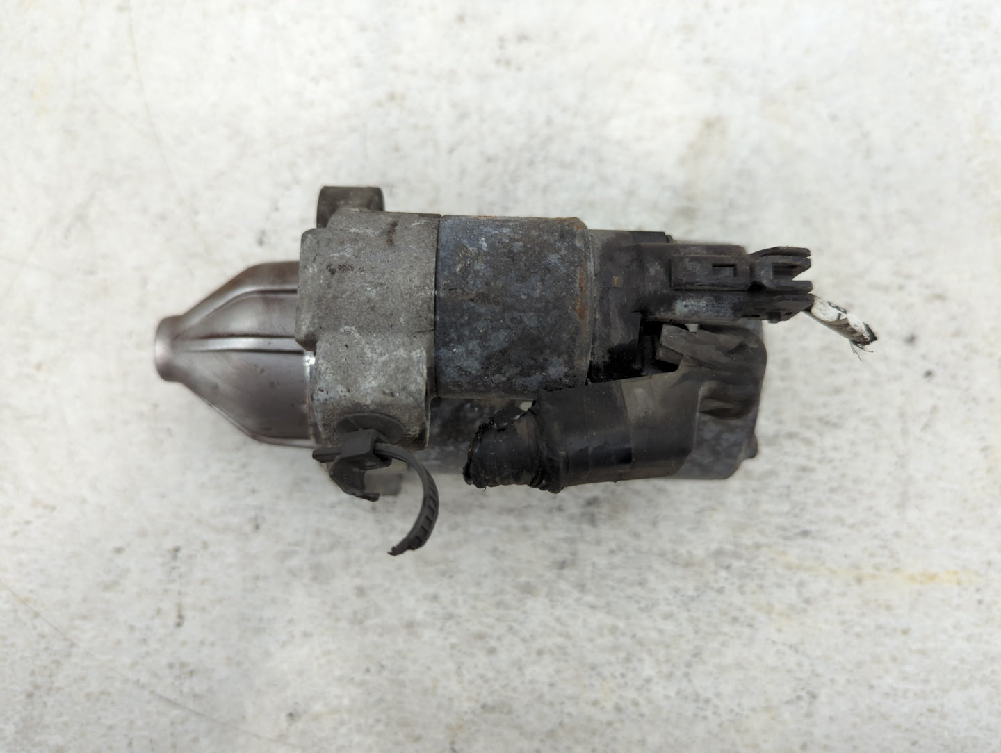 2016-2021 Kia Soul Car Starter Motor Solenoid OEM P/N:1204960 36100-2B110 Fits Fits 2013 2014 2016 2017 2018 2019 2020 2021 2022 OEM Used Auto Parts - Oemusedautoparts1.com