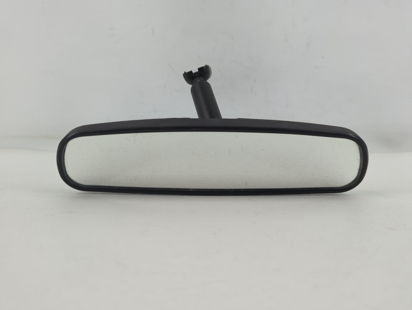 2001-2016 Ford Escape Interior Rear View Mirror Replacement OEM P/N:M-240 IE8011681 Fits OEM Used Auto Parts - Oemusedautoparts1.com