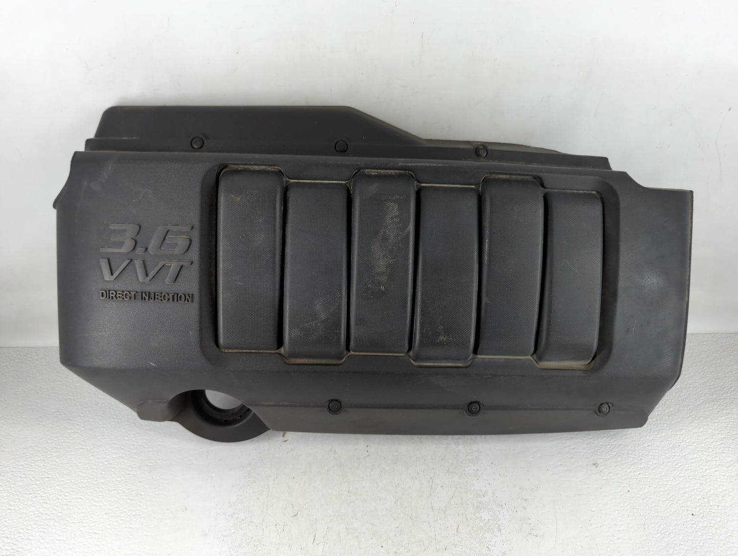 2010 Gmc Acadia Engine Cover - Oemusedautoparts1.com