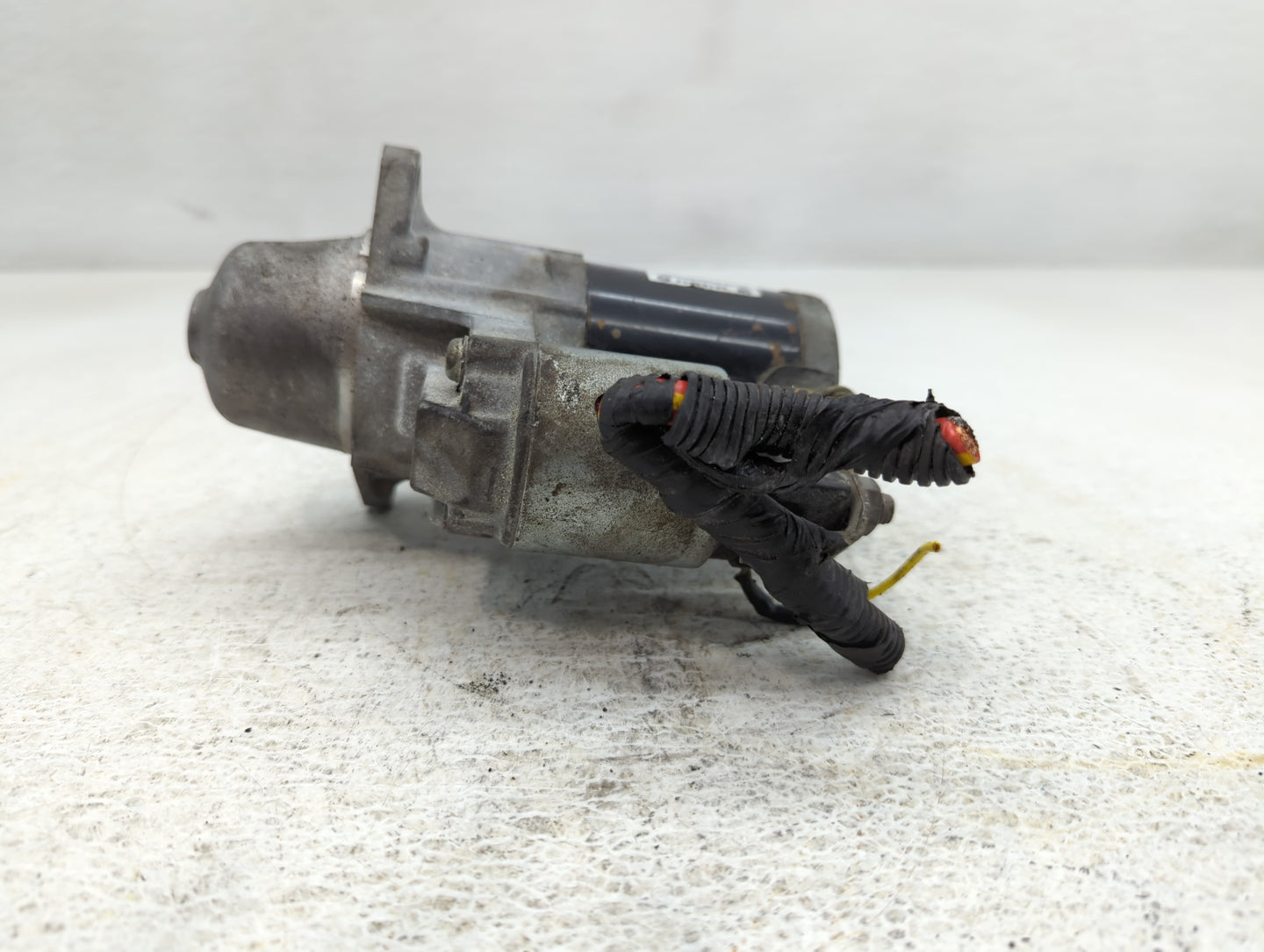 2013-2021 Chevrolet Trax Car Starter Motor Solenoid OEM P/N:M000T39173ZC 25194634 Fits OEM Used Auto Parts - Oemusedautoparts1.com