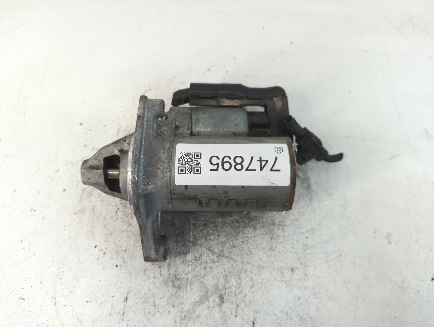 2018-2022 Toyota Camry Car Starter Motor Solenoid OEM P/N:438000-6060 28100-F0060 Fits Fits 2018 2019 2020 2021 2022 OEM Used Auto Parts - Oemusedautoparts1.com