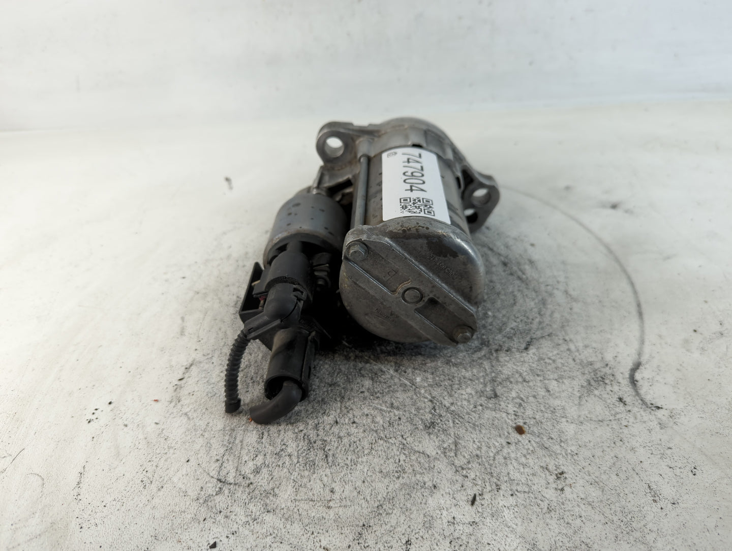 2015-2018 Volkswagen Golf Car Starter Motor Solenoid OEM P/N:00160427 001 177 008 Fits OEM Used Auto Parts - Oemusedautoparts1.com