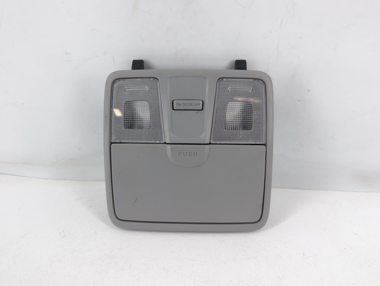 2013 Hyundai Elantra Overhead Roof Console - Oemusedautoparts1.com