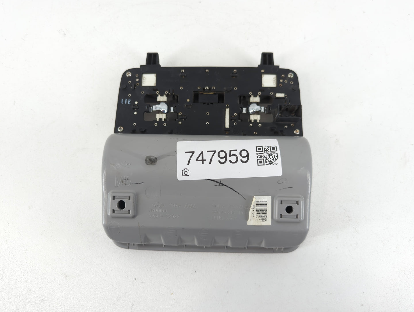2013 Hyundai Elantra Overhead Roof Console - Oemusedautoparts1.com