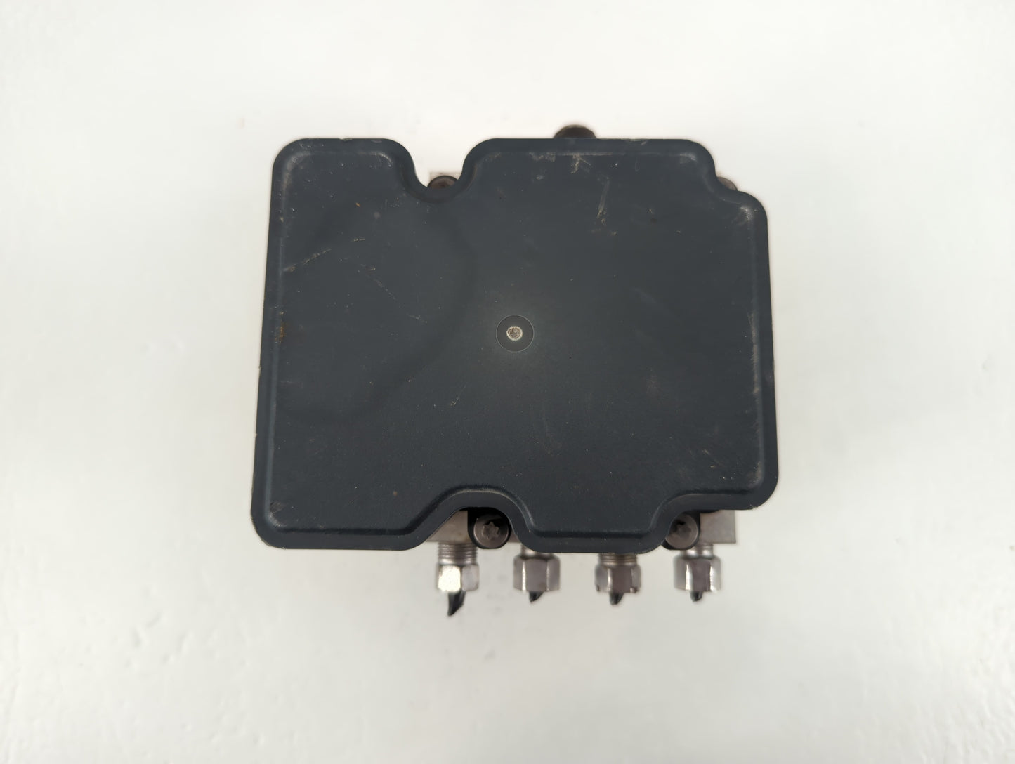 2018 Dodge Caravan ABS Pump Control Module Replacement P/N:P68183803AD Fits Fits 2015 2016 2017 2019 2020 OEM Used Auto Parts - Oemusedautoparts1.com