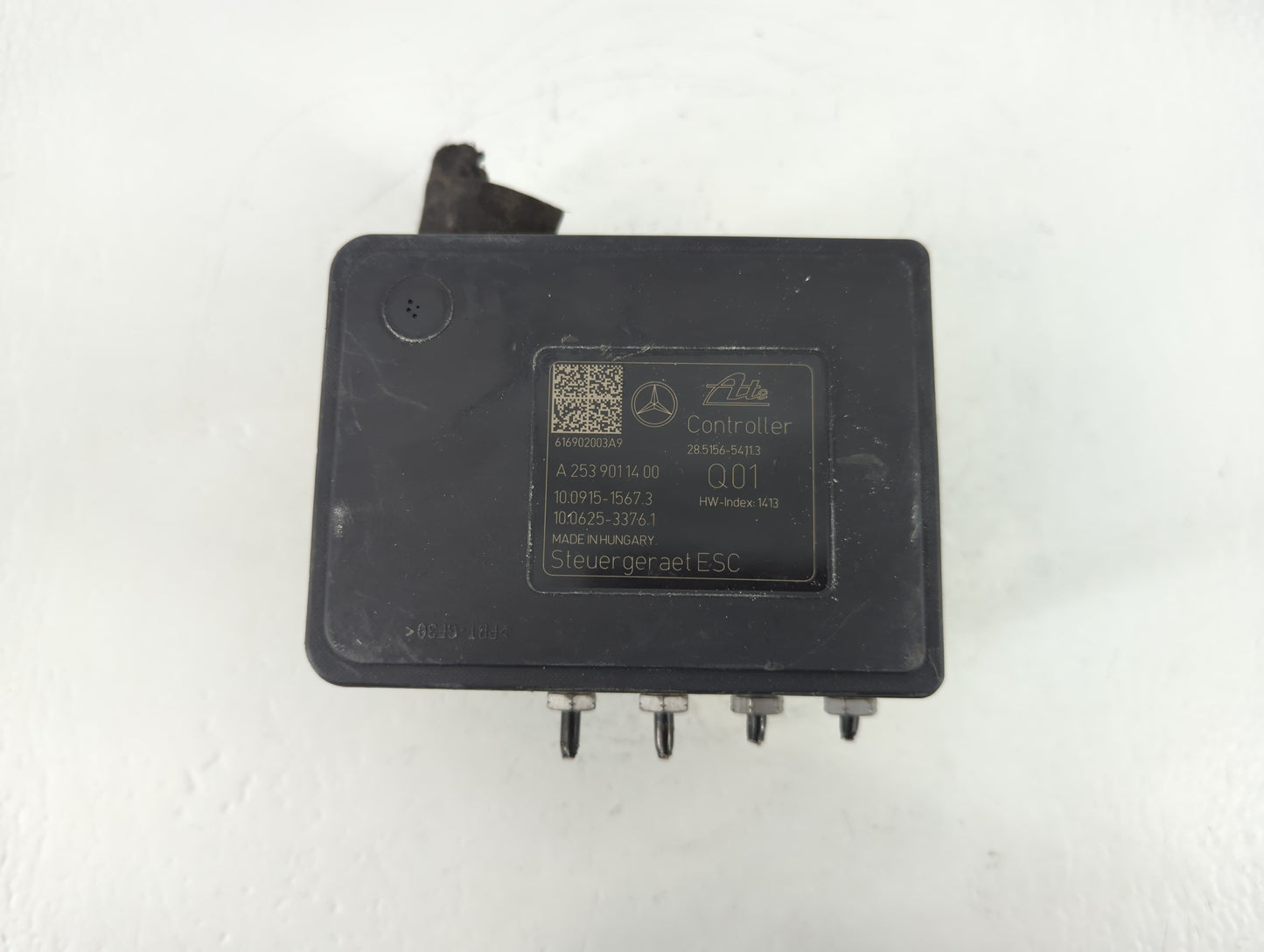 2017-2018 Mercedes-Benz C300 ABS Pump Control Module Replacement P/N:A 253 431 01 00 Fits Fits 2017 2018 2019 OEM Used Auto Parts - Oemusedautoparts1.com