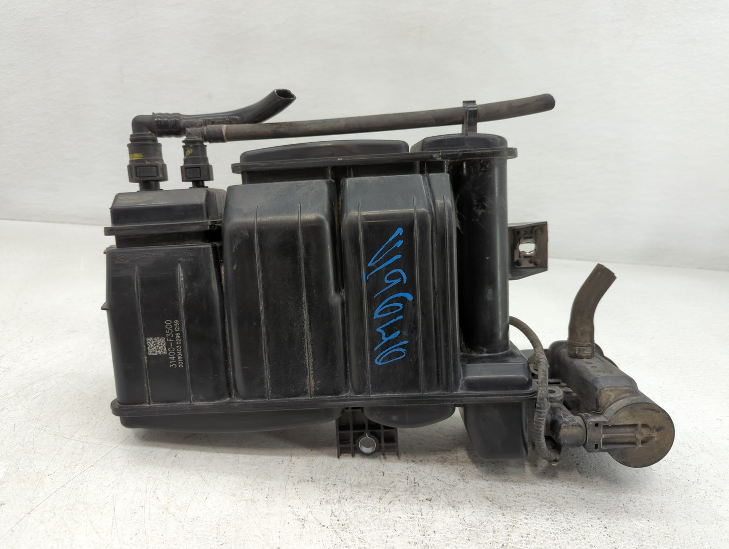 2018 Hyundai Elantra Fuel Vapor Charcoal Canister - Oemusedautoparts1.com