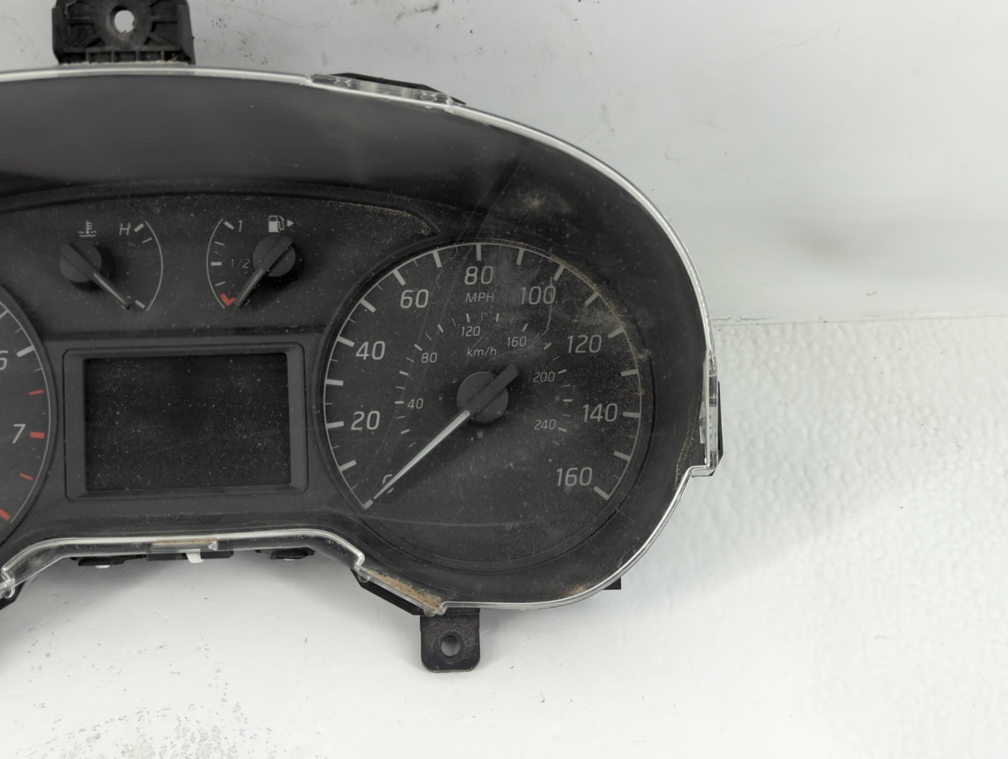 2016-2019 Nissan Sentra Instrument Cluster Speedometer Gauges P/N:28027056 248103YU0A Fits Fits 2016 2017 2018 2019 OEM Used Auto Parts - Oemusedautoparts1.com