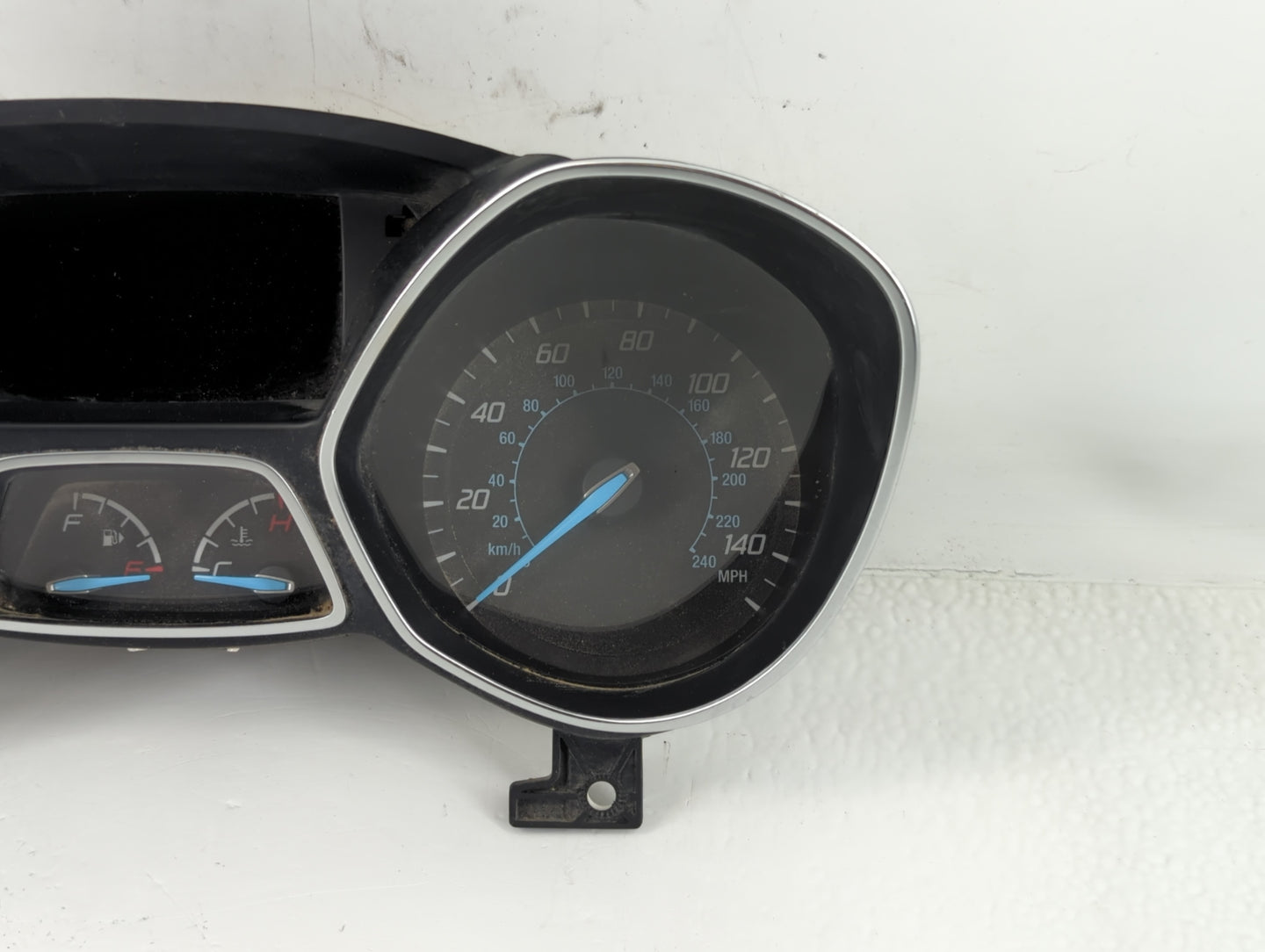2013-2014 Ford Escape Instrument Cluster Speedometer Gauges P/N:PP-TD20 Fits Fits 2013 2014 OEM Used Auto Parts - Oemusedautoparts1.com