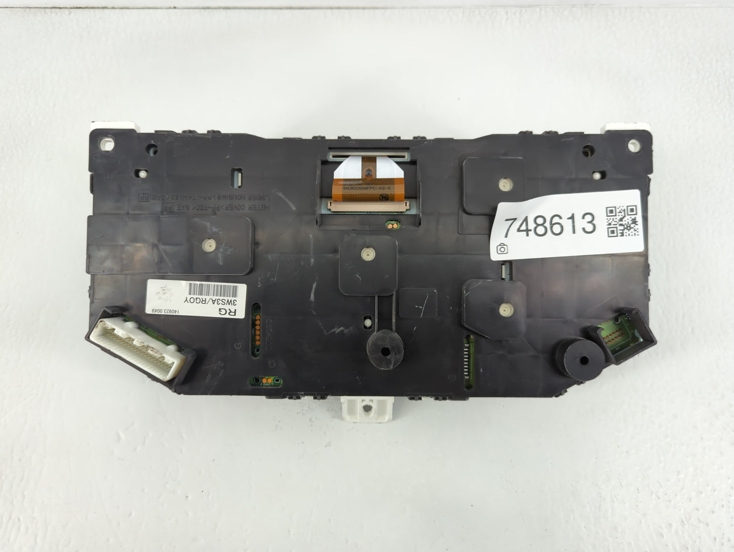 2013-2017 Nissan Quest Instrument Cluster Speedometer Gauges P/N:3WS3A/RG0Y 140923 0049 Fits Fits 2013 2014 2015 2016 2017 OEM Used Auto Parts - Oemusedautoparts1.com