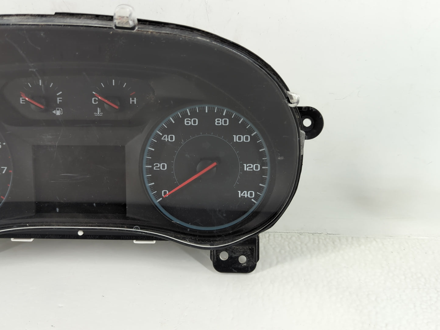 2019 Chevrolet Traverse Instrument Cluster Speedometer Gauges P/N:84399461 Fits OEM Used Auto Parts - Oemusedautoparts1.com