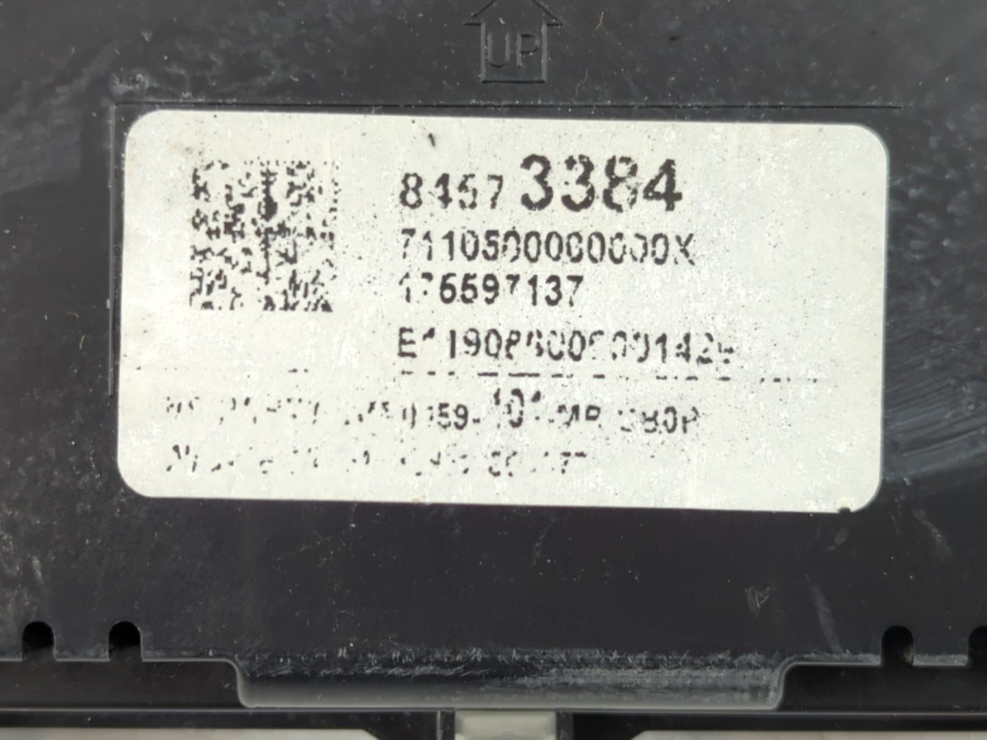 2019 Chevrolet Traverse Instrument Cluster Speedometer Gauges P/N:84573384 Fits OEM Used Auto Parts - Oemusedautoparts1.com