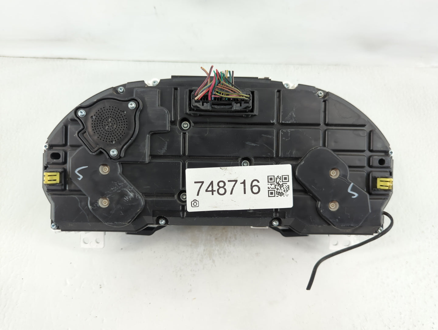 2015 Subaru Legacy Instrument Cluster Speedometer Gauges P/N:005292 A2C87064303 Fits OEM Used Auto Parts - Oemusedautoparts1.com