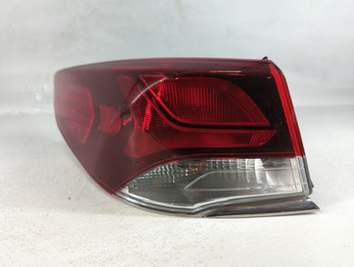 2018-2019 Hyundai Sonata Tail Light Assembly Driver Left OEM P/N:92401-C2 Fits Fits 2018 2019 OEM Used Auto Parts