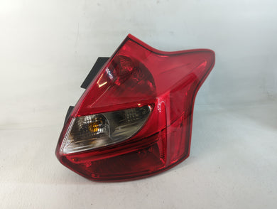 2012-2014 Ford Focus Tail Light Assembly Passenger Right OEM P/N:BM51-13404-F CM58-13404-A Fits Fits 2012 2013 2014 OEM Used Auto Parts