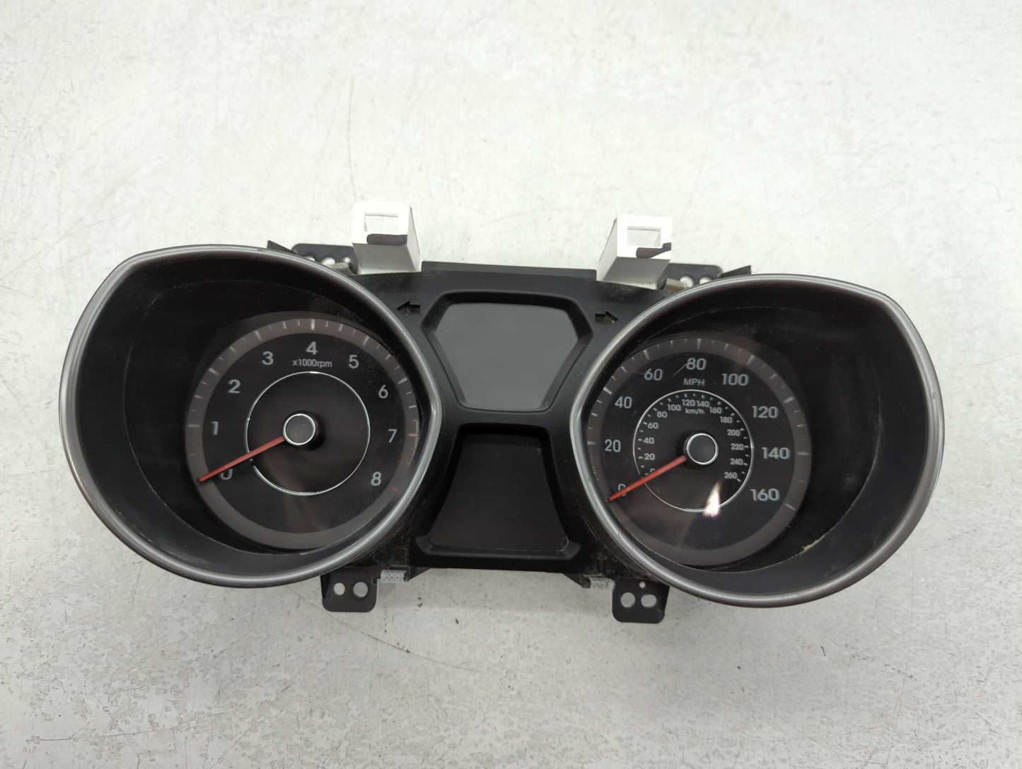 2011-2012 Hyundai Elantra Instrument Cluster Speedometer Gauges P/N:94001-3Y120 Fits Fits 2011 2012 OEM Used Auto Parts - Oemusedautoparts1.com