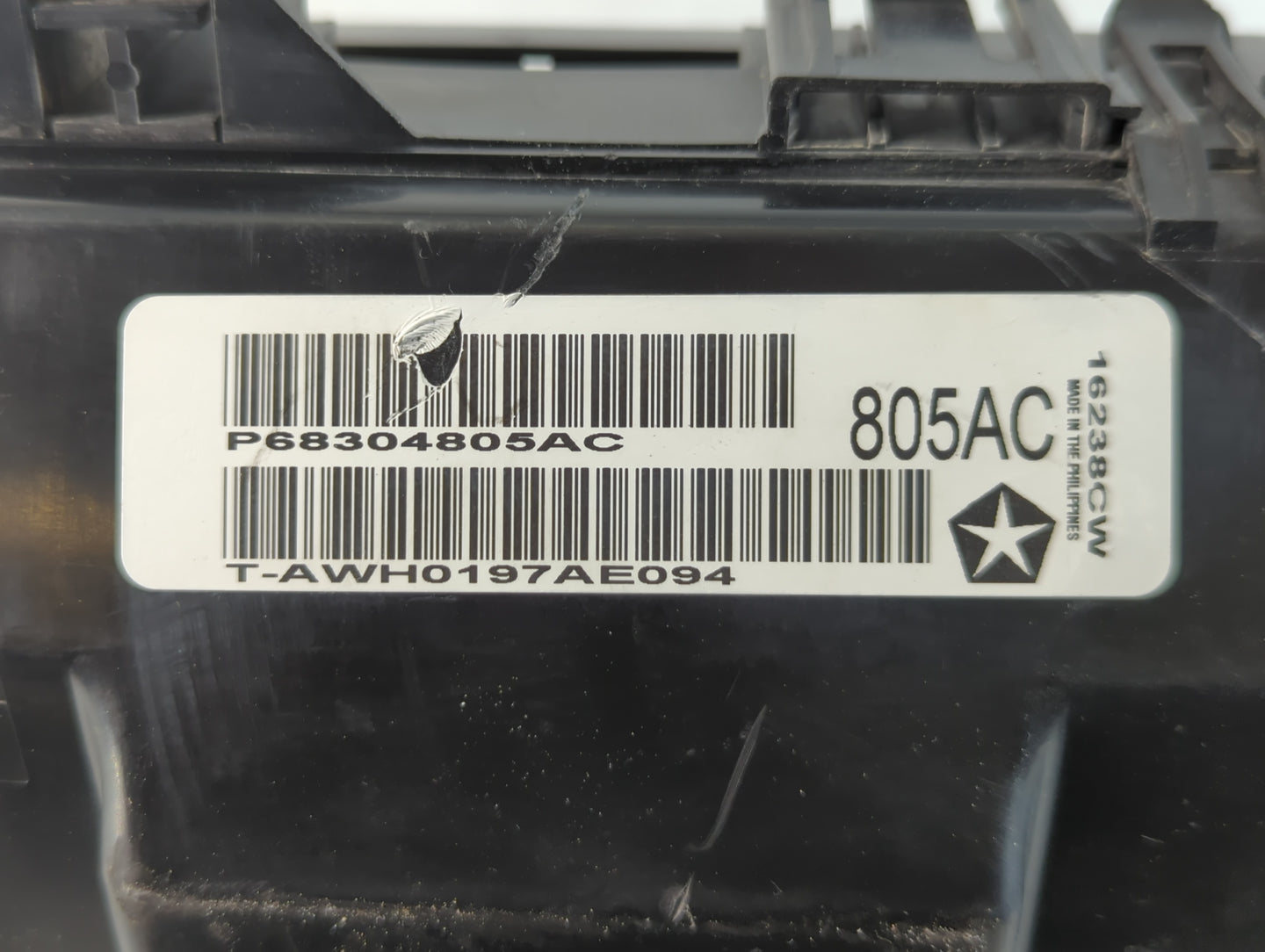 2017 Dodge Challenger Fusebox Fuse Box Panel Relay Module P/N:P68304805AC Fits OEM Used Auto Parts - Oemusedautoparts1.com