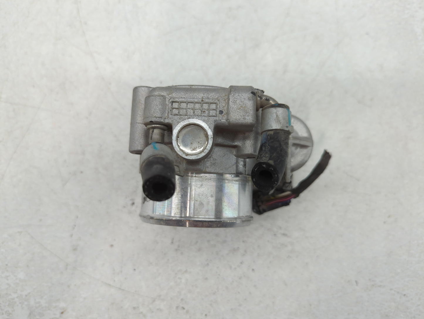 2015-2019 Hyundai Sonata Throttle Body P/N:35100-2G600 Fits Fits 2015 2016 2017 2018 2019 2020 2021 OEM Used Auto Parts - Oemusedautoparts1.com