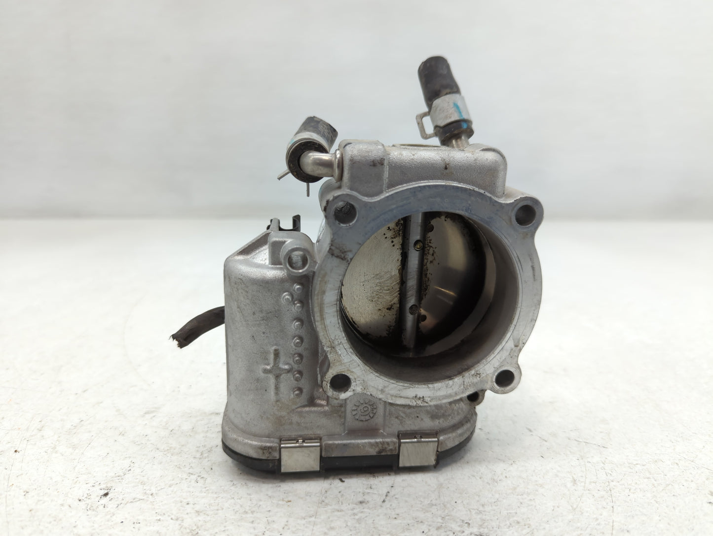 2015-2019 Hyundai Sonata Throttle Body P/N:35100-2G600 Fits Fits 2015 2016 2017 2018 2019 2020 2021 OEM Used Auto Parts - Oemusedautoparts1.com