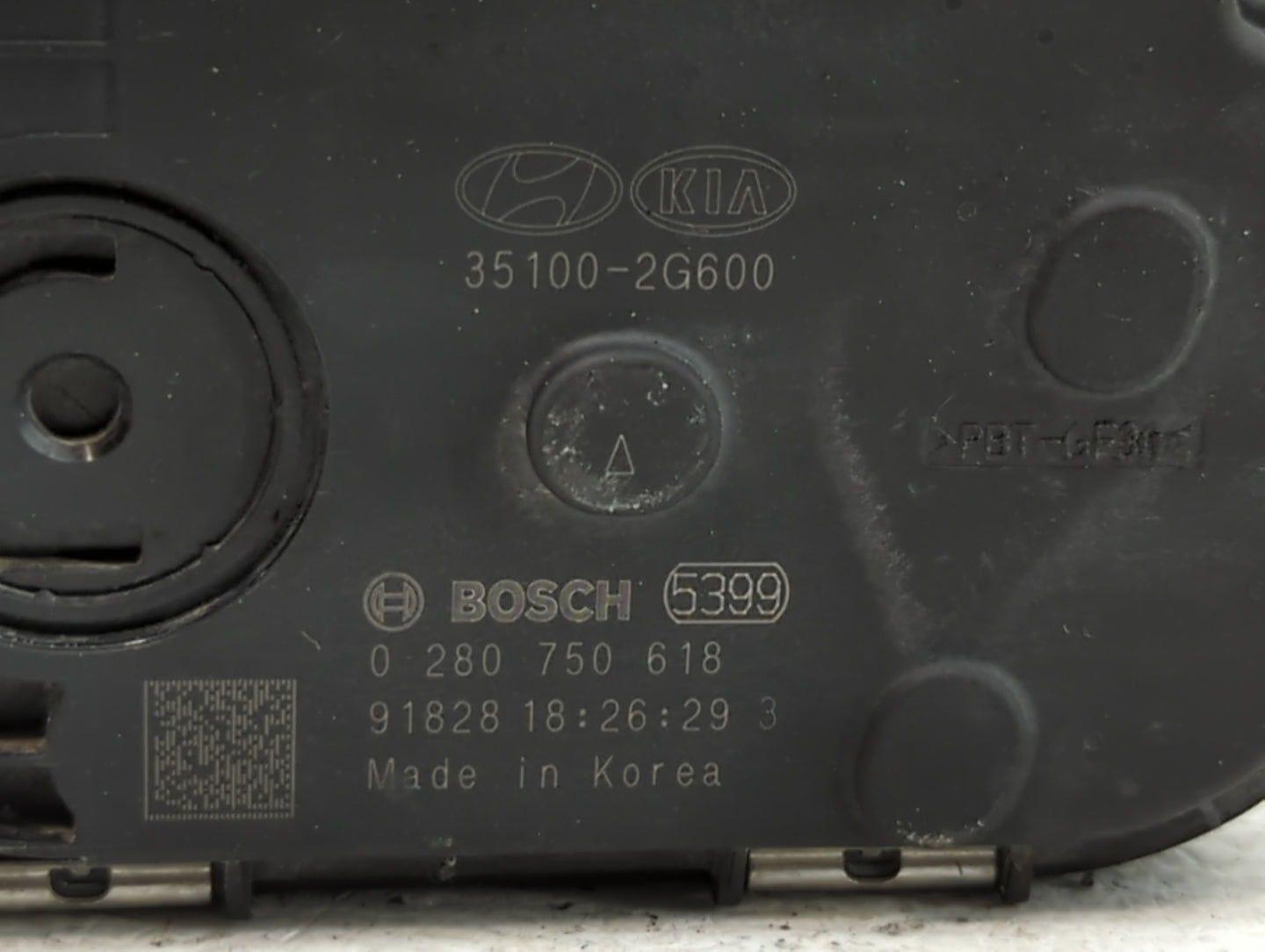 2015-2019 Hyundai Sonata Throttle Body P/N:35100-2G600 Fits Fits 2015 2016 2017 2018 2019 2020 2021 OEM Used Auto Parts - Oemusedautoparts1.com