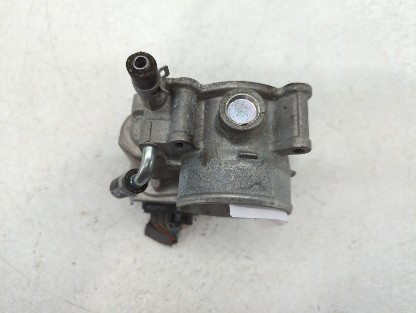 2013-2019 Subaru Legacy Throttle Body P/N:16112AA38A Fits Fits 2013 2014 2015 2016 2017 2018 2019 OEM Used Auto Parts - Oemusedautoparts1.com