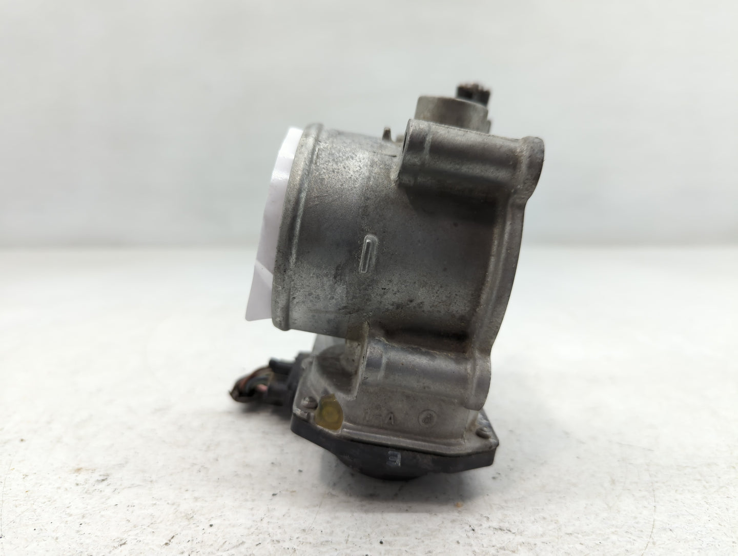2013-2019 Subaru Legacy Throttle Body P/N:16112AA38A Fits Fits 2013 2014 2015 2016 2017 2018 2019 OEM Used Auto Parts - Oemusedautoparts1.com