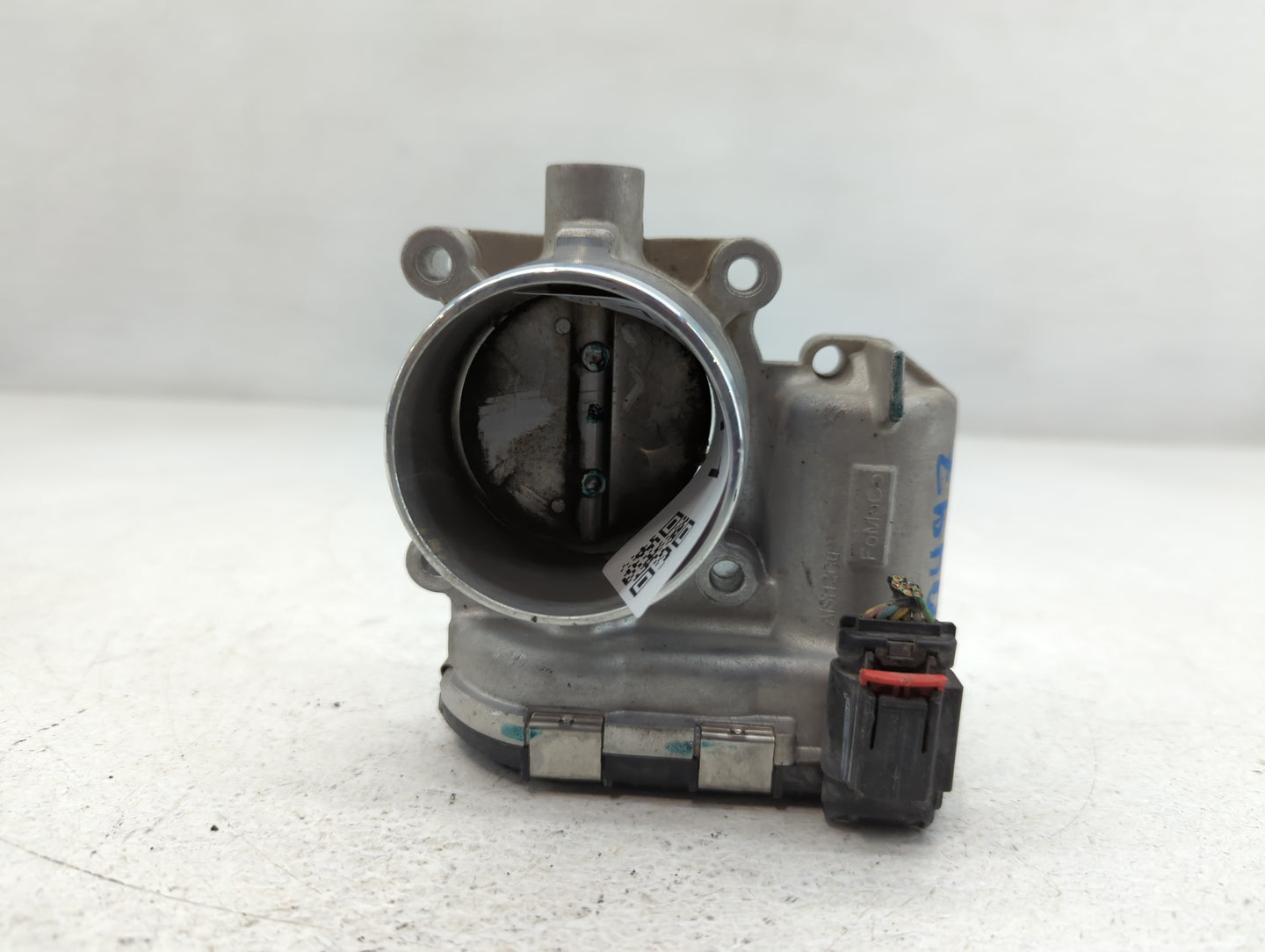 2014-2018 Ford Focus Throttle Body P/N:DS7E-9F991-BB Fits Fits 2014 2015 2016 2017 2018 2019 2020 2021 2022 OEM Used Auto Parts - Oemusedautoparts1.com