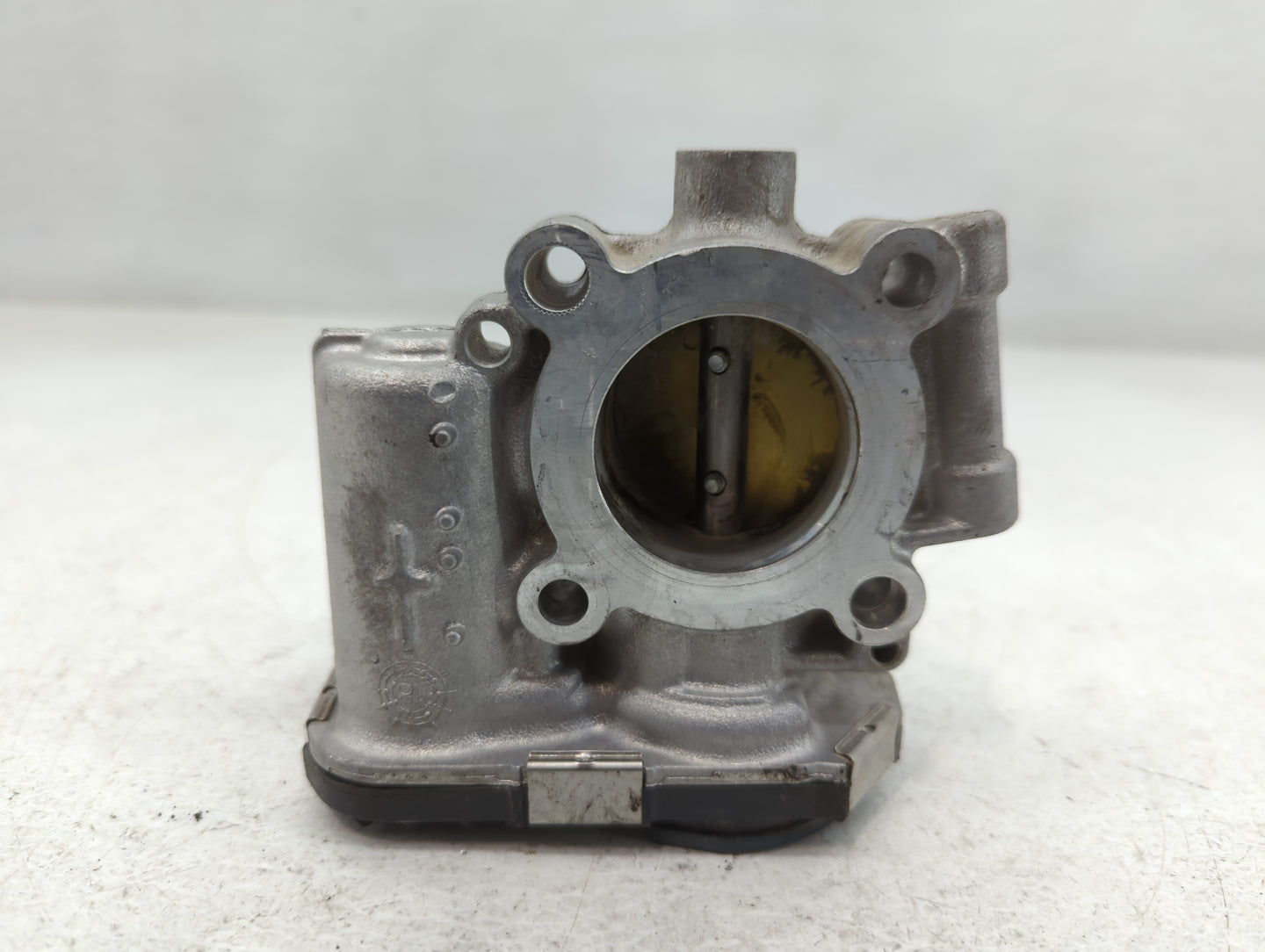 2013-2021 Chevrolet Trax Throttle Body P/N:0 280 750 499 55 565 489 Fits OEM Used Auto Parts - Oemusedautoparts1.com