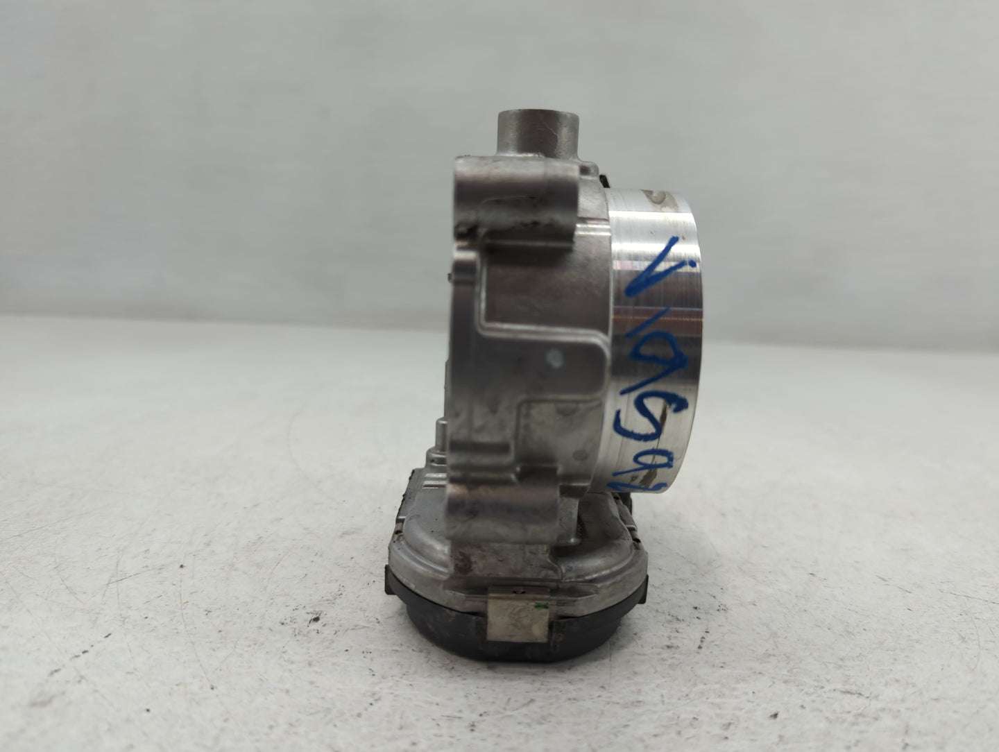 2011-2022 Dodge Challenger Throttle Body P/N:0 280 750 570 05184349AC Fits OEM Used Auto Parts - Oemusedautoparts1.com