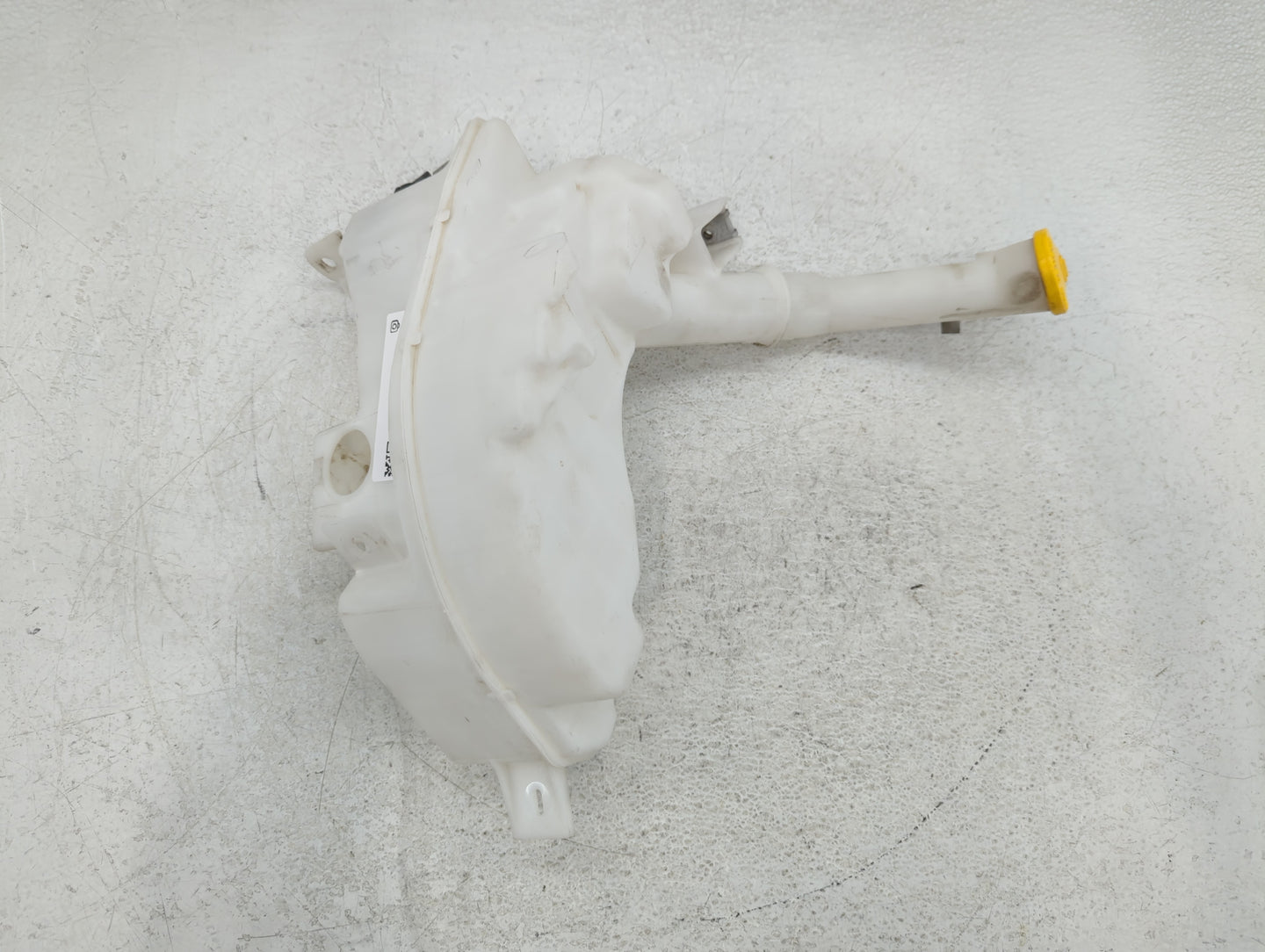 2006-2010 Mazda 5 Windshield Washer Fluid Reservoir Bottle Oem - Oemusedautoparts1.com